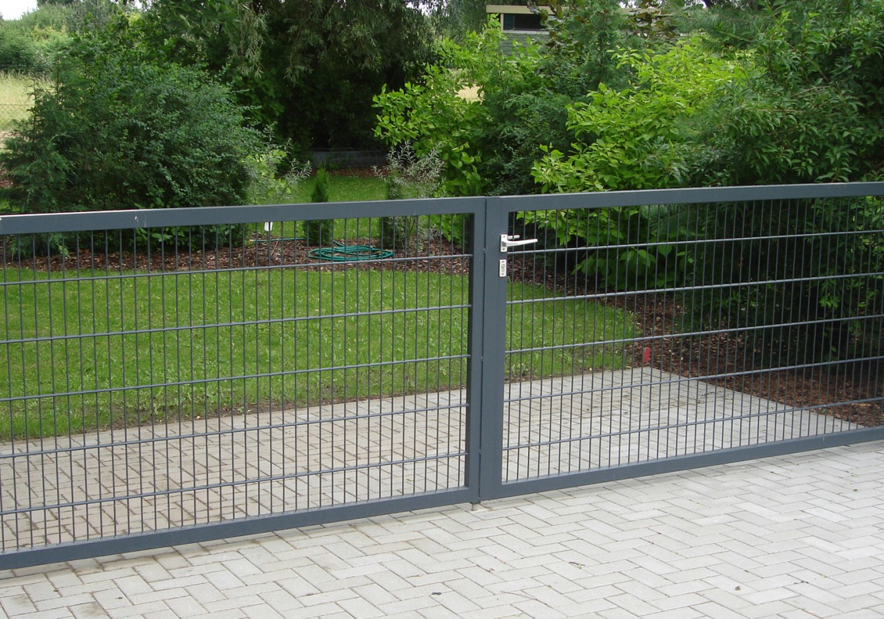 Puerta combinada de jardín de 2 hojas 6/5/6 mm para valla de doble piquete, puerta (versión ligera) - 3.000 x 800 mm galvanizada